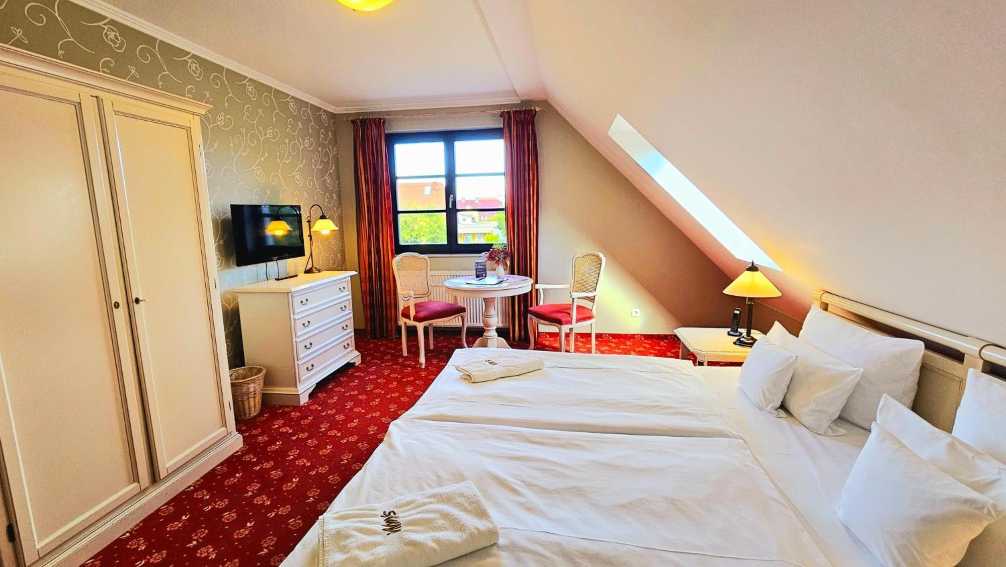 Hotel Godewind Тіссов Екстер'єр фото